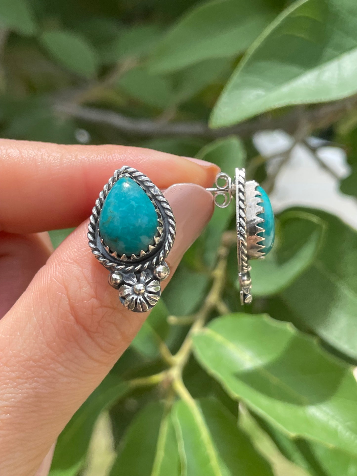 Kingman Turquoise Tear Drop Stud Earrings | 925 Sterling Silver D195