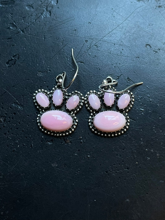 Pink Conch Paw Earrings | 925 Sterling Silver E387