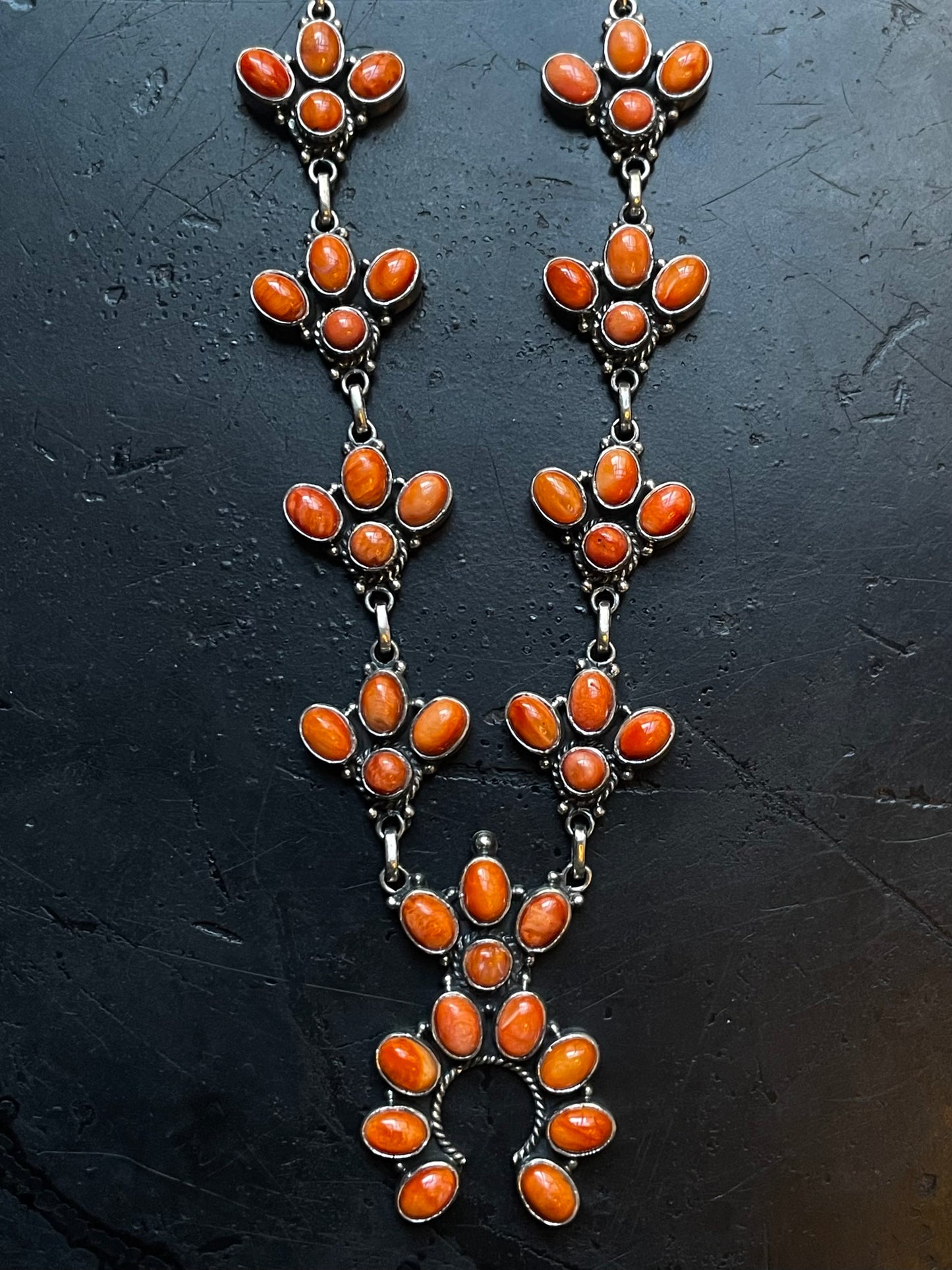 Spiny Oyster Naja Necklace | Floral Cluster Stations | 925 Silver E592