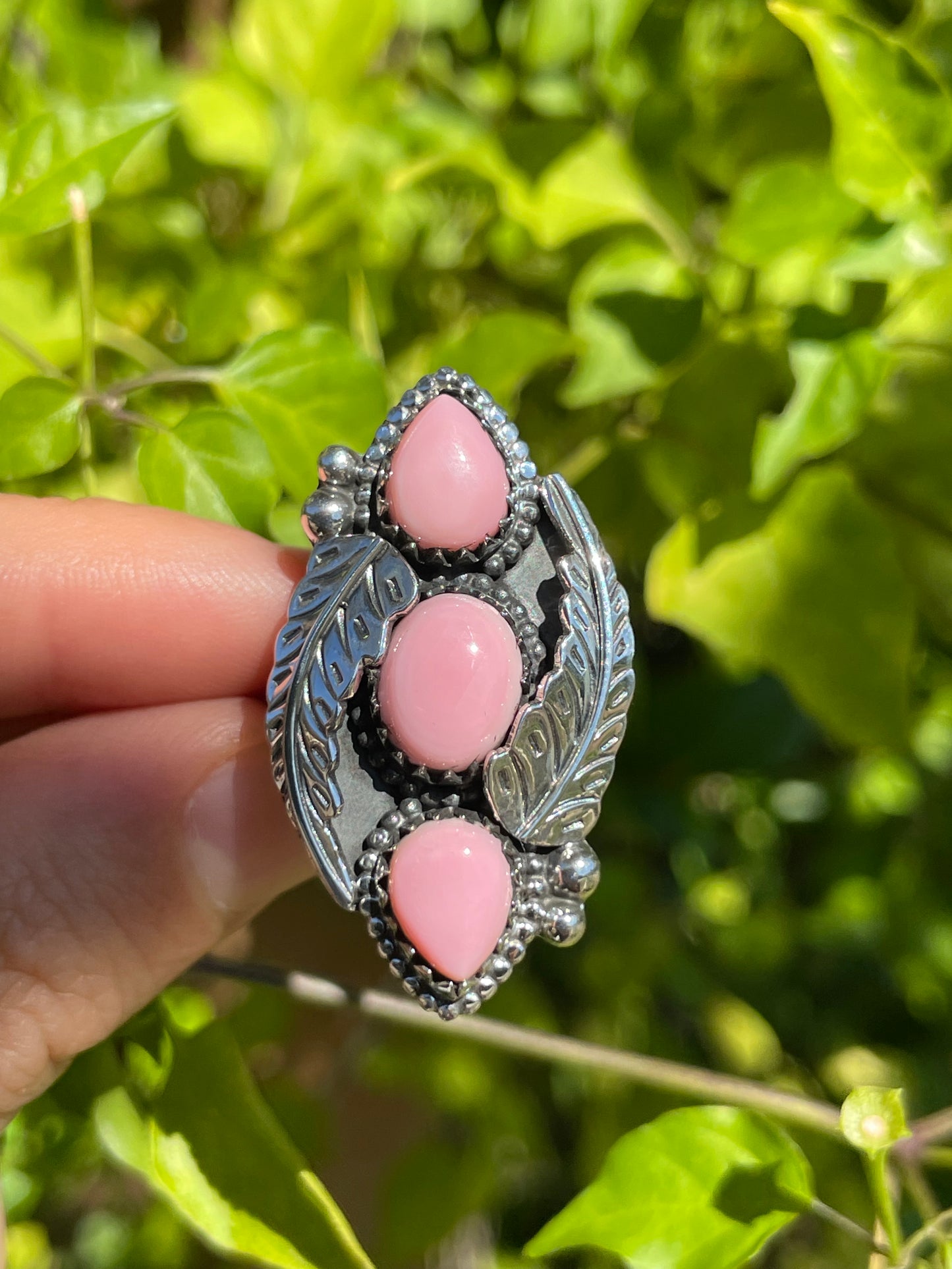 Pink Conch Triple Stone Leaf Ring | 925 Sterling Silver | Size 9 B305