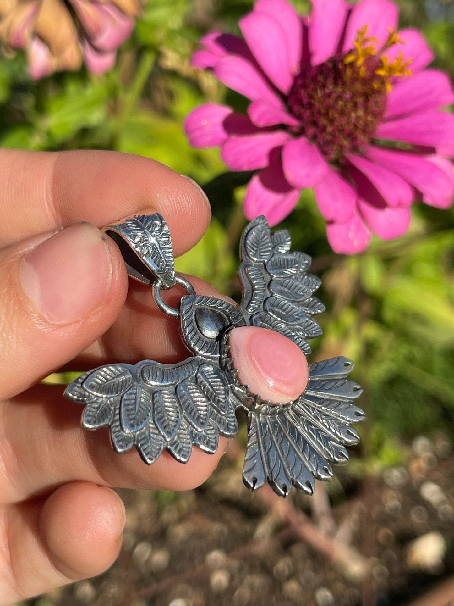 Pink Conch Thunderbird Pendant | Handcrafted Sterling Silver 925 B462