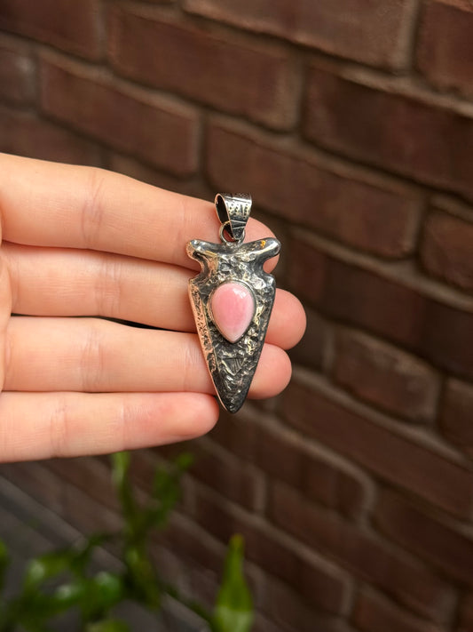 Pink Conch Pendant | Sterling Silver 925 Arrowhead Design | C370