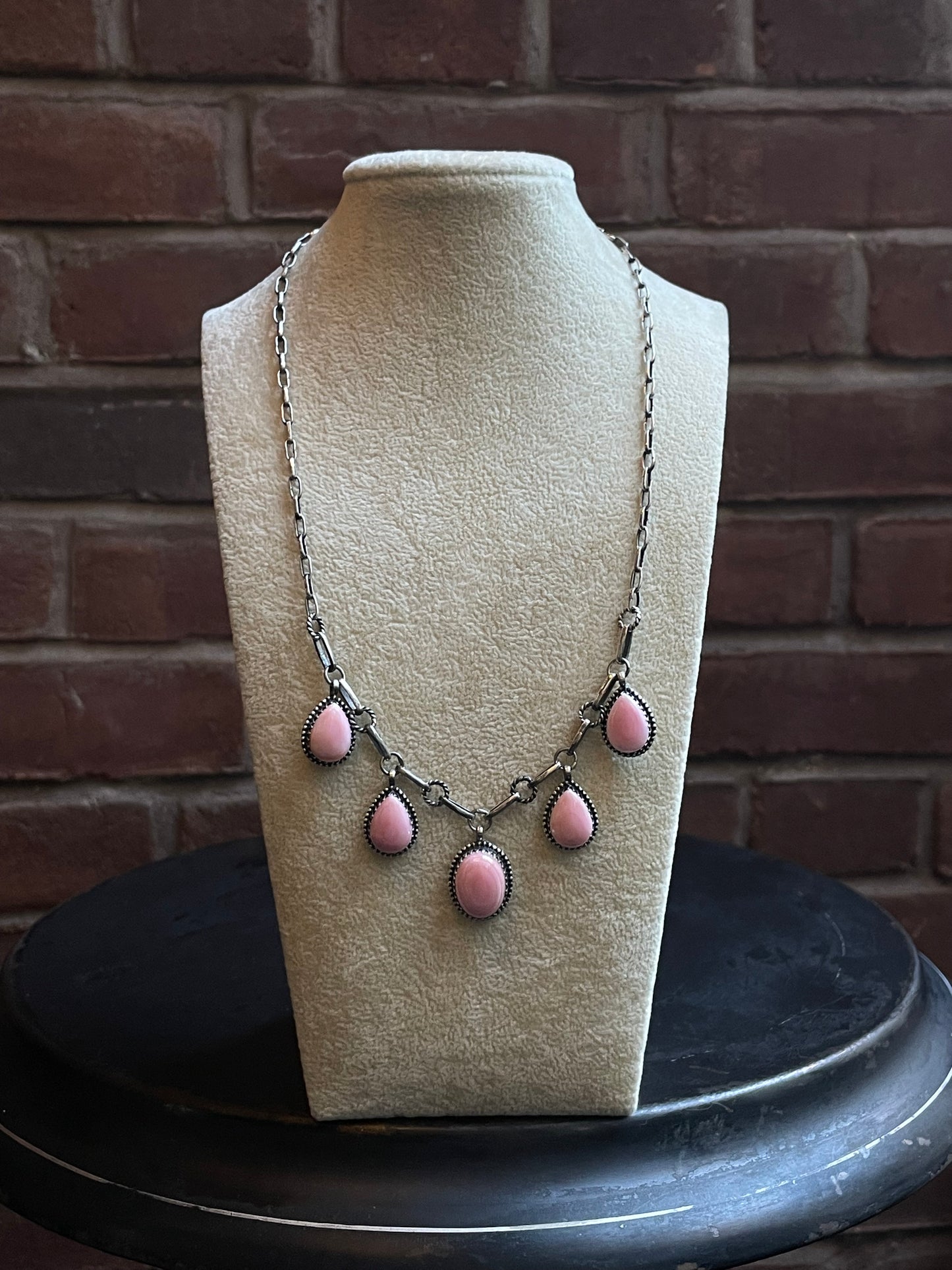 Pink Conch Lariat Necklace | 925 Sterling Silver E341