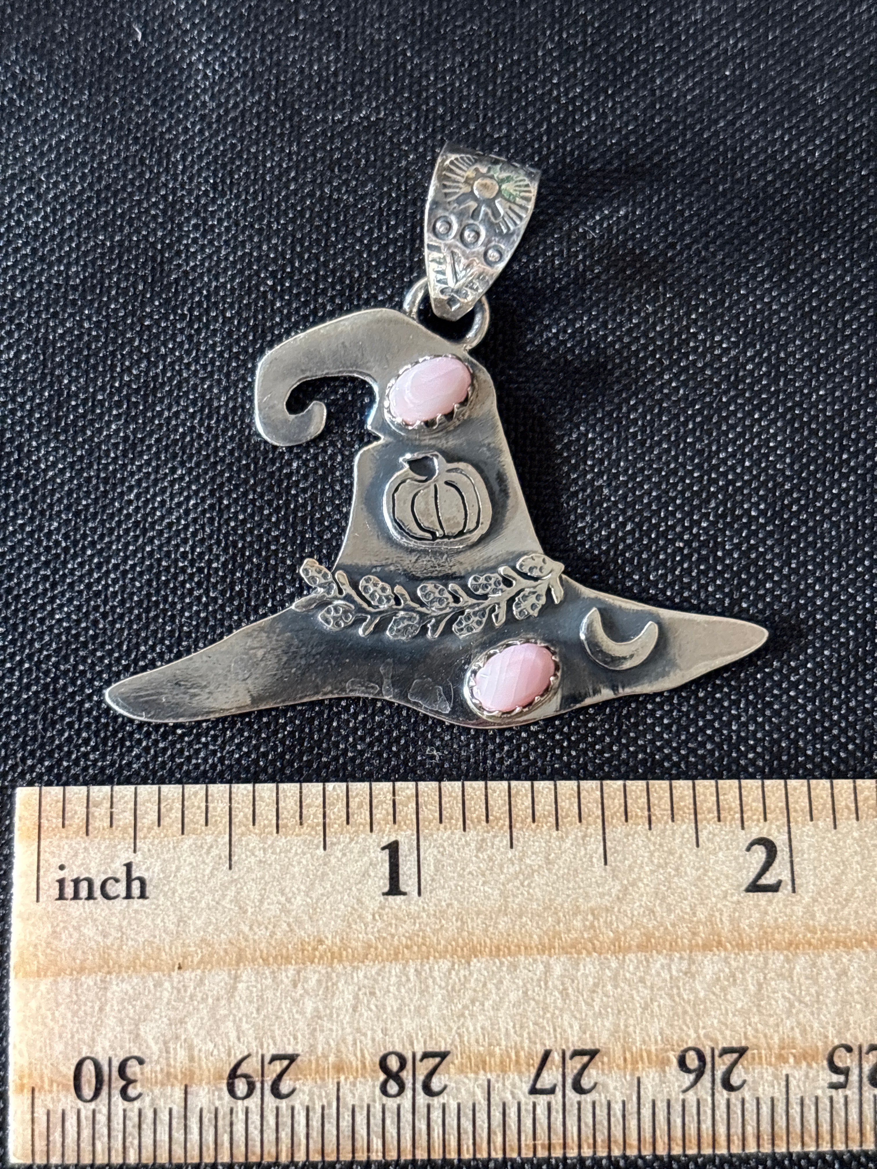 Pink Conch Hat Pendant | Sterling Silver 925 C773
