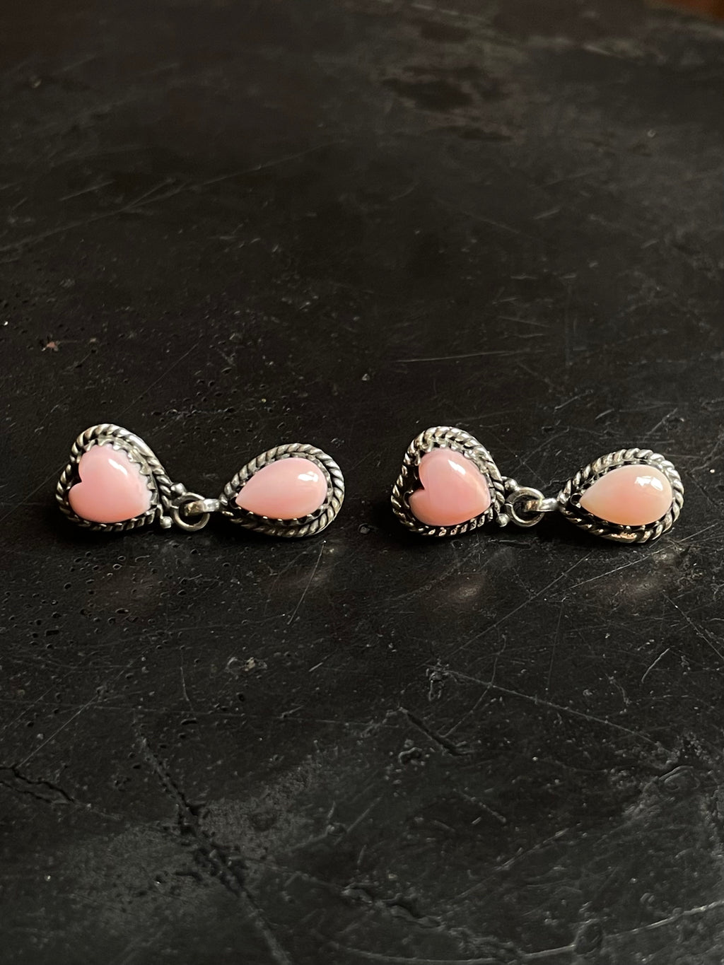 Pink Conch Heart Stud Earrings | 925 Sterling Silver E799