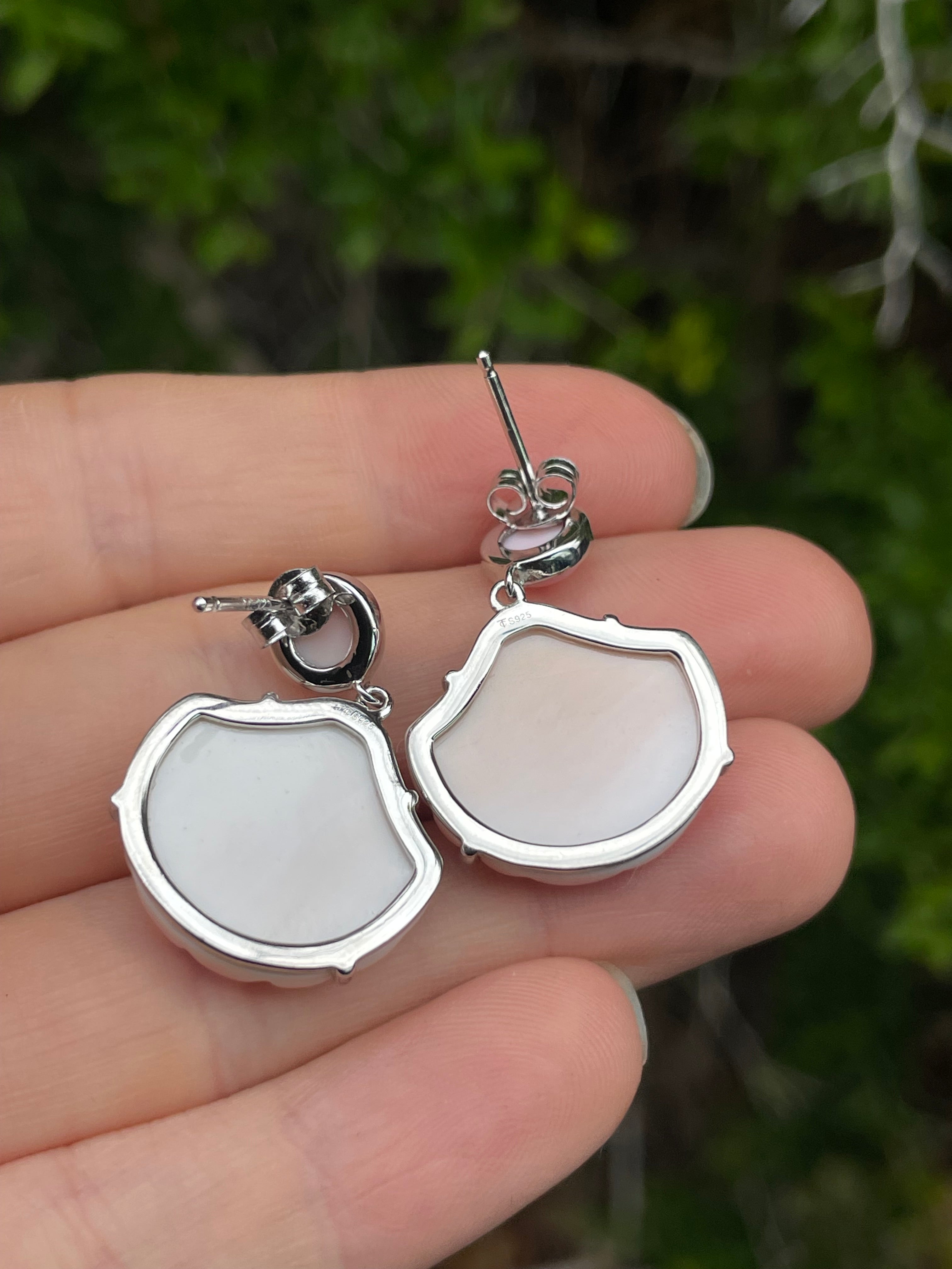 Pink Conch Shell Dangle Earrings | 925 Sterling Silver B617