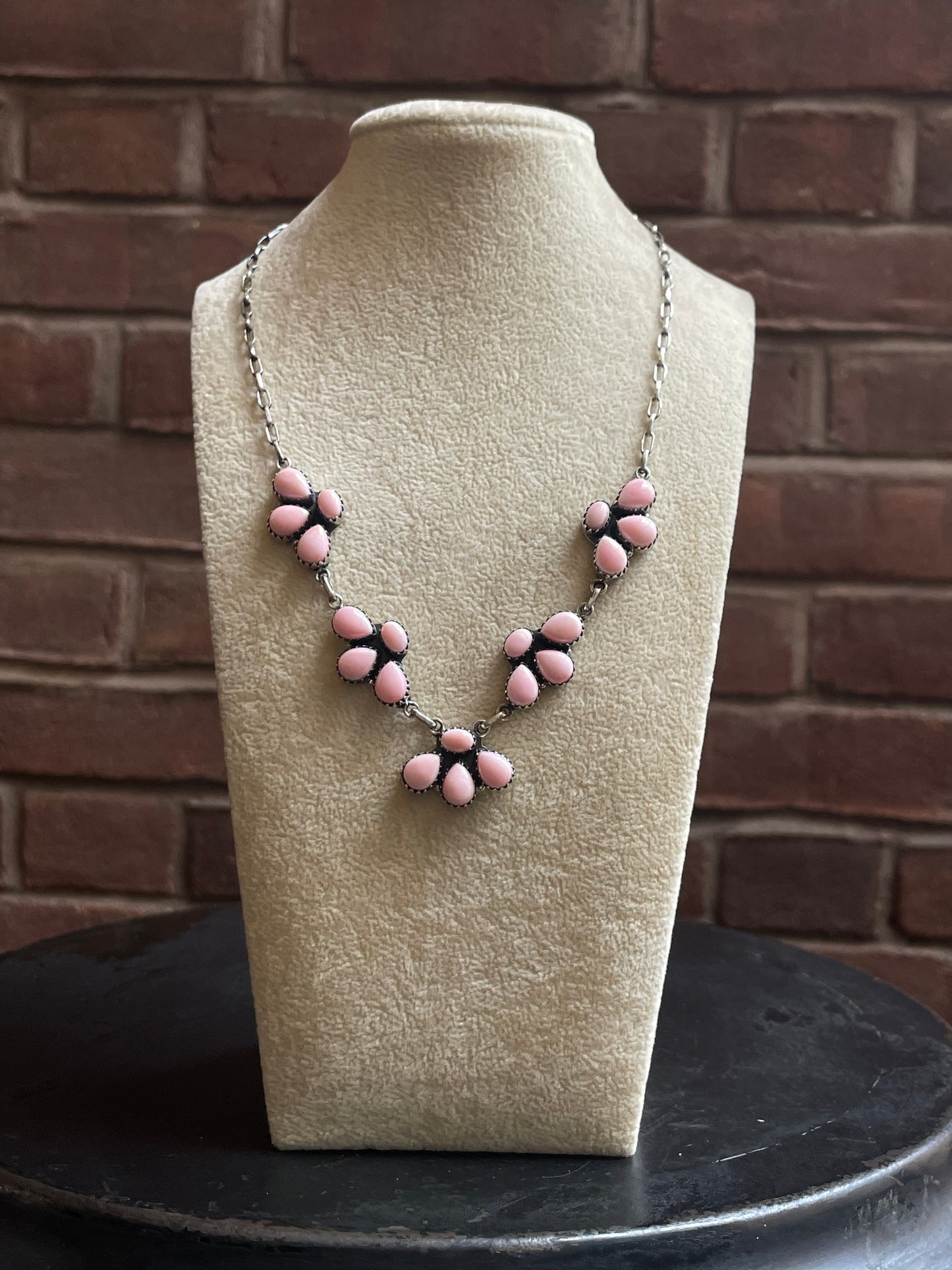 Pink Conch Necklace | Floral Cluster Link | 925 Silver E575