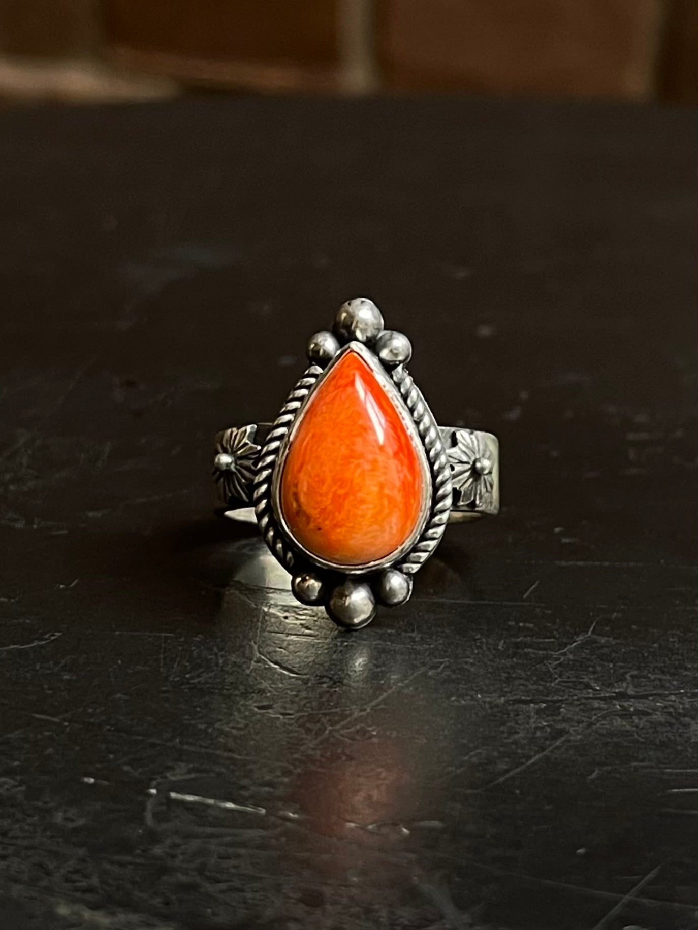 Spiny Oyster Tear Drop Ring | 925 Sterling Silver Size 7.25 E442