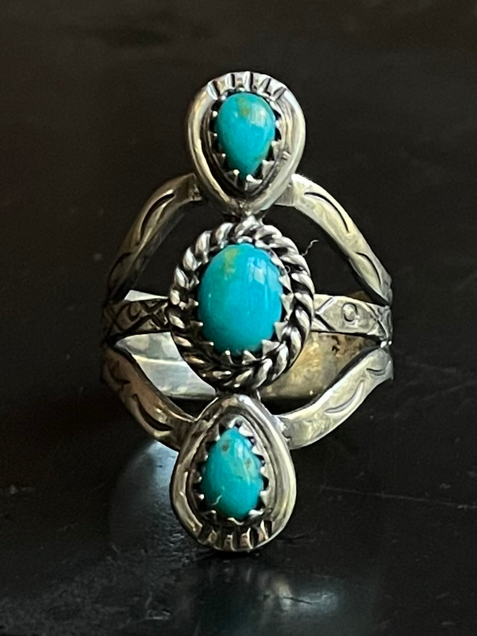 Kingman Turquoise Triple Stone Ring | Sterling Silver | Size 9 G386