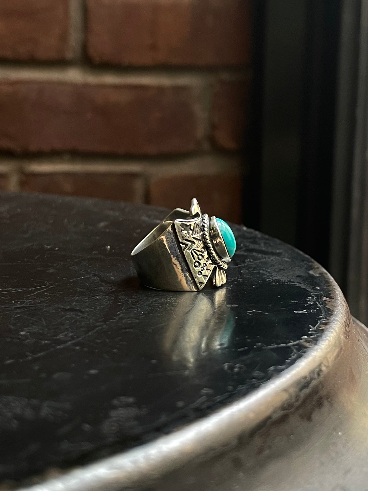 Kingman Turquoise Thunderbird Ring | 925 Sterling Silver | Size 6.5 E306