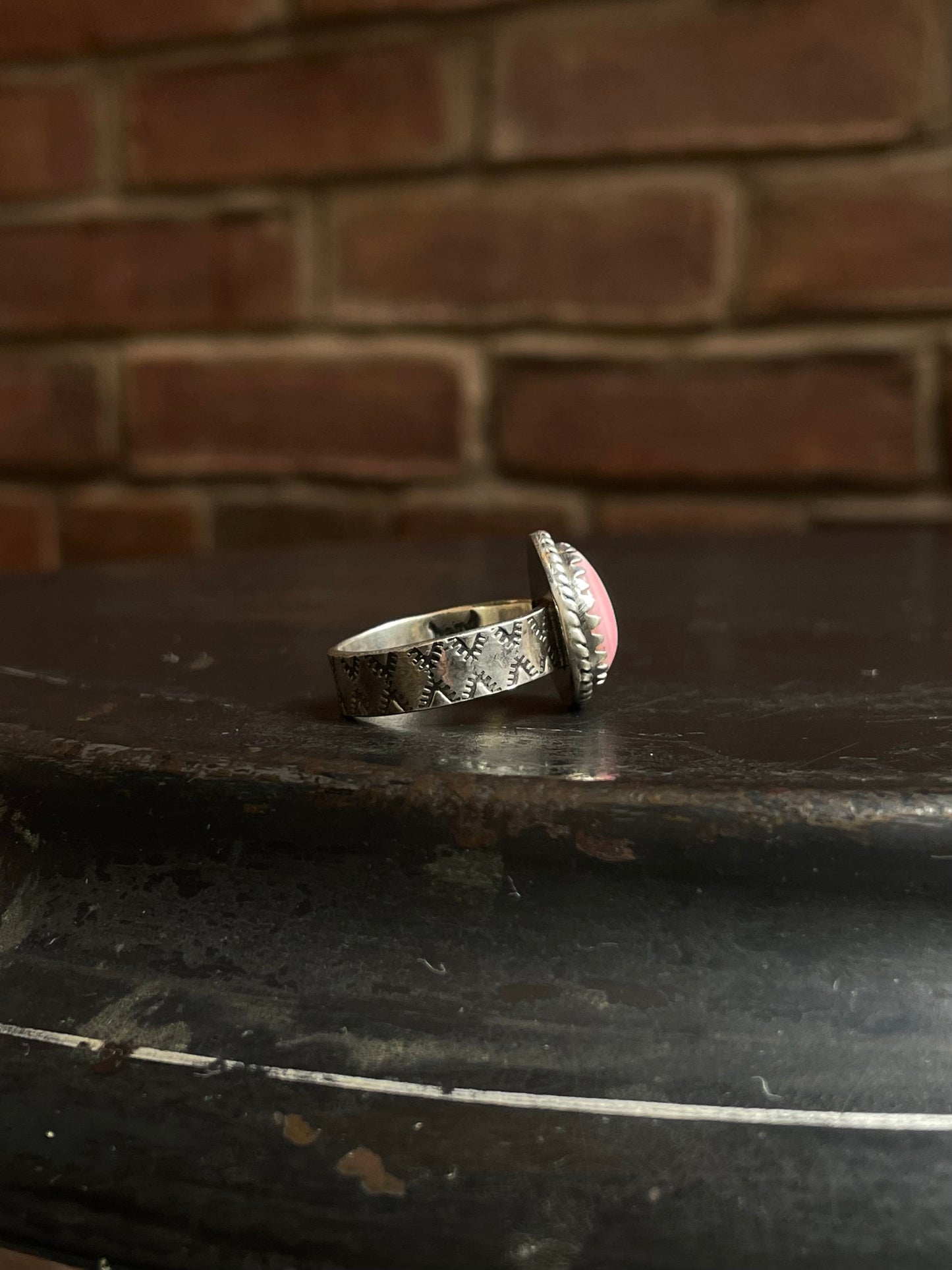 Pink Conch Tear Drop Ring | 925 Sterling Silver Size 8 E436