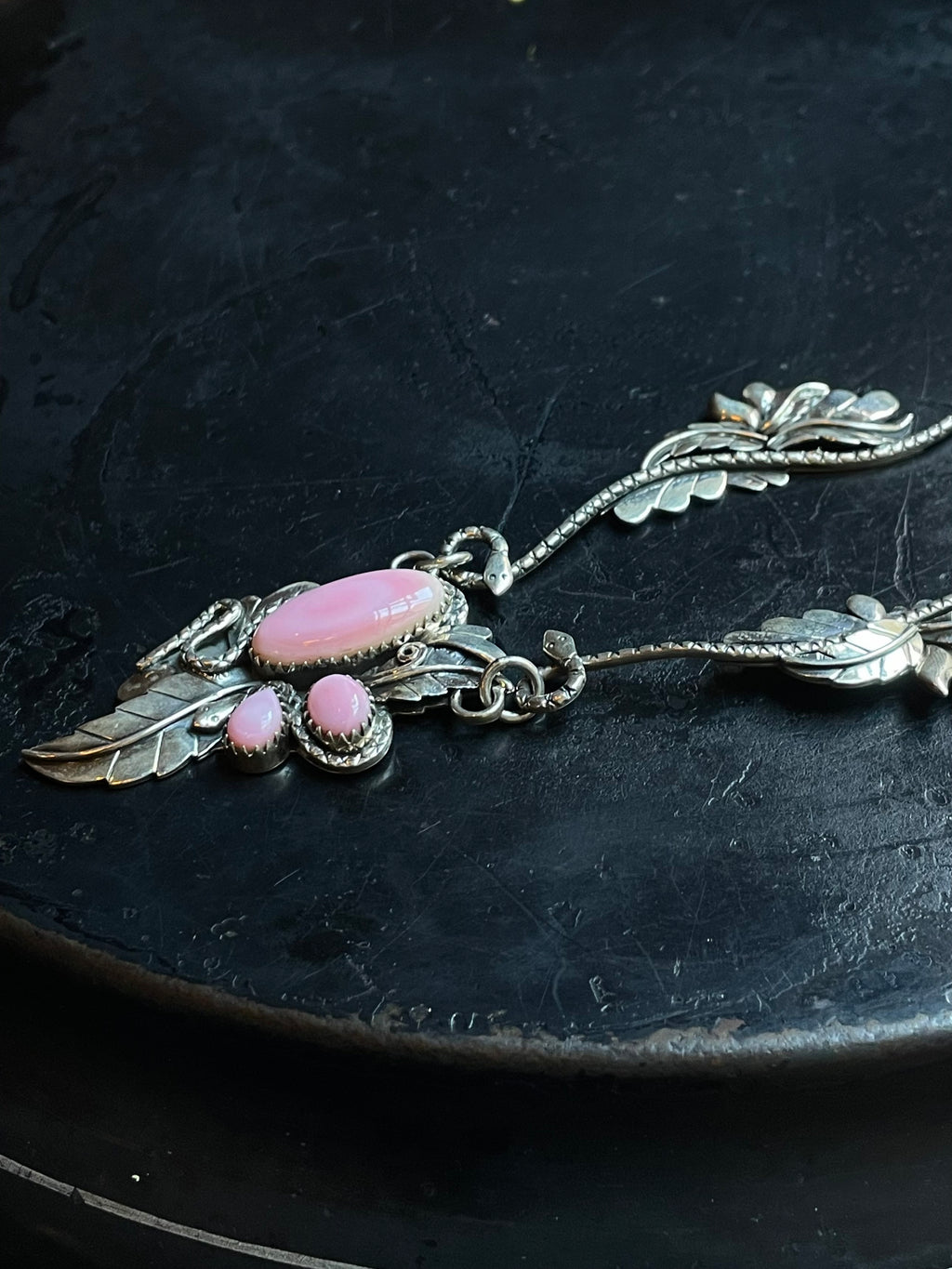 Pink Conch Snake & Feather Necklace | 925 Sterling Silver E357