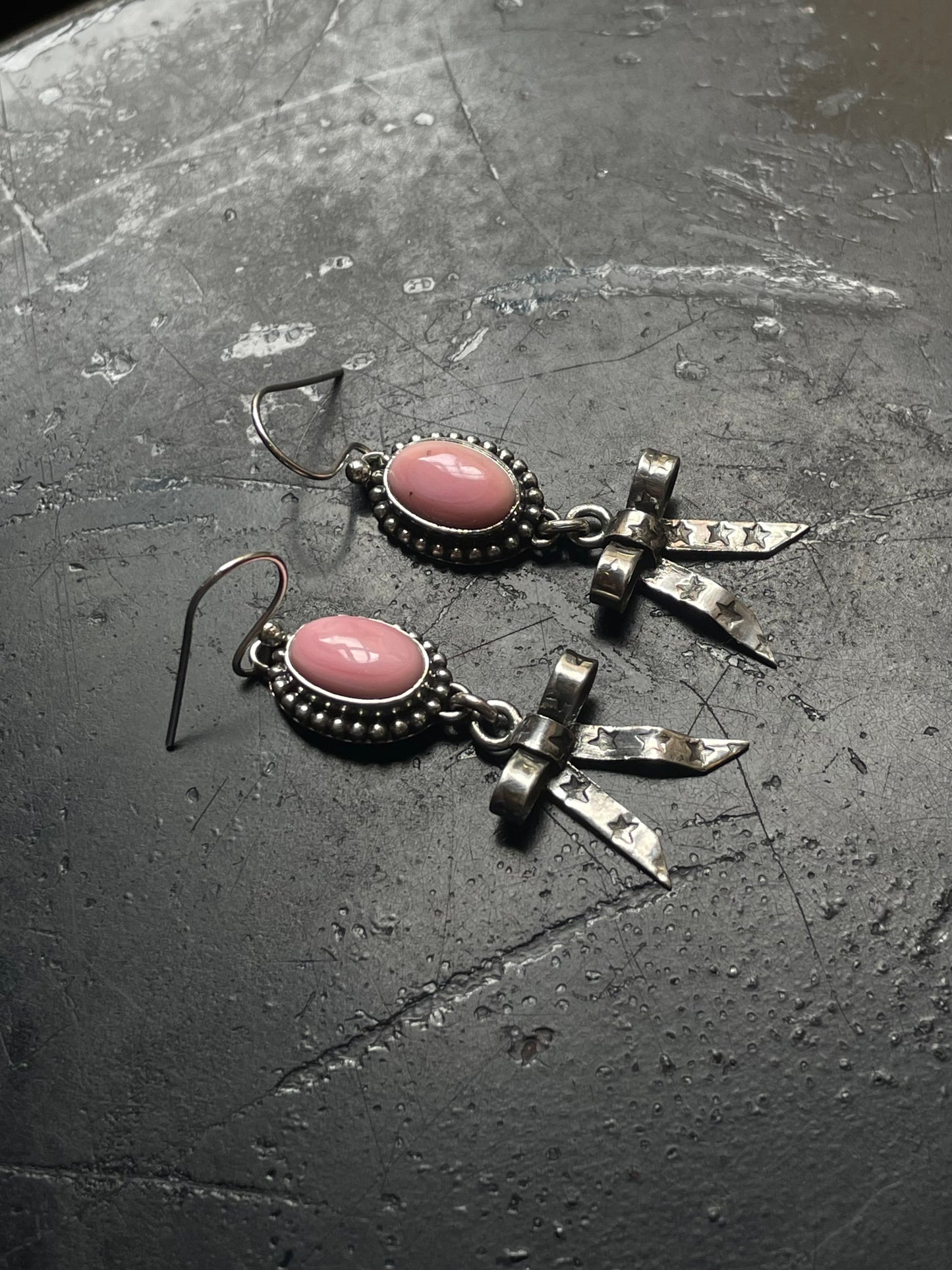 Pink Conch Bow Dangle Earrings | Sterling Silver E801
