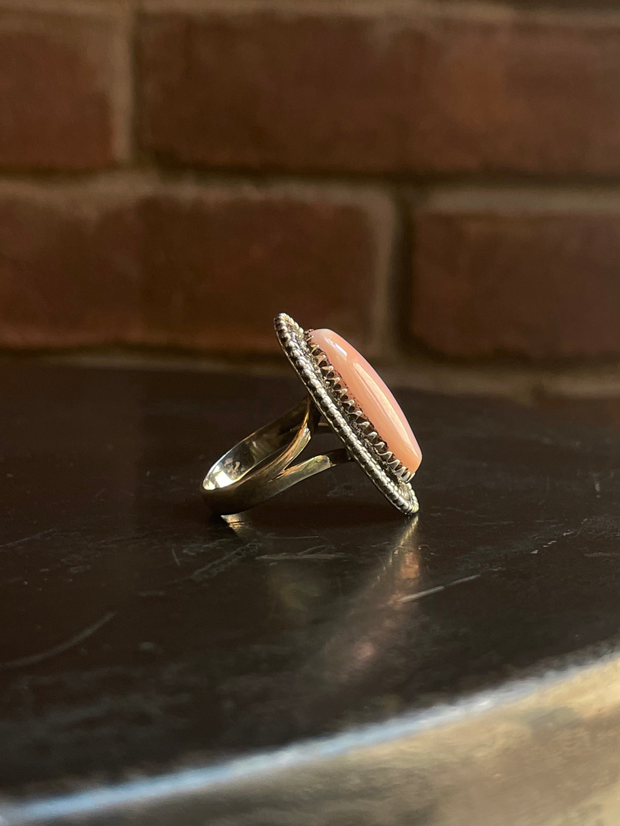 Pink Conch Oval Ring Size 8 | 925 Sterling Silver G523