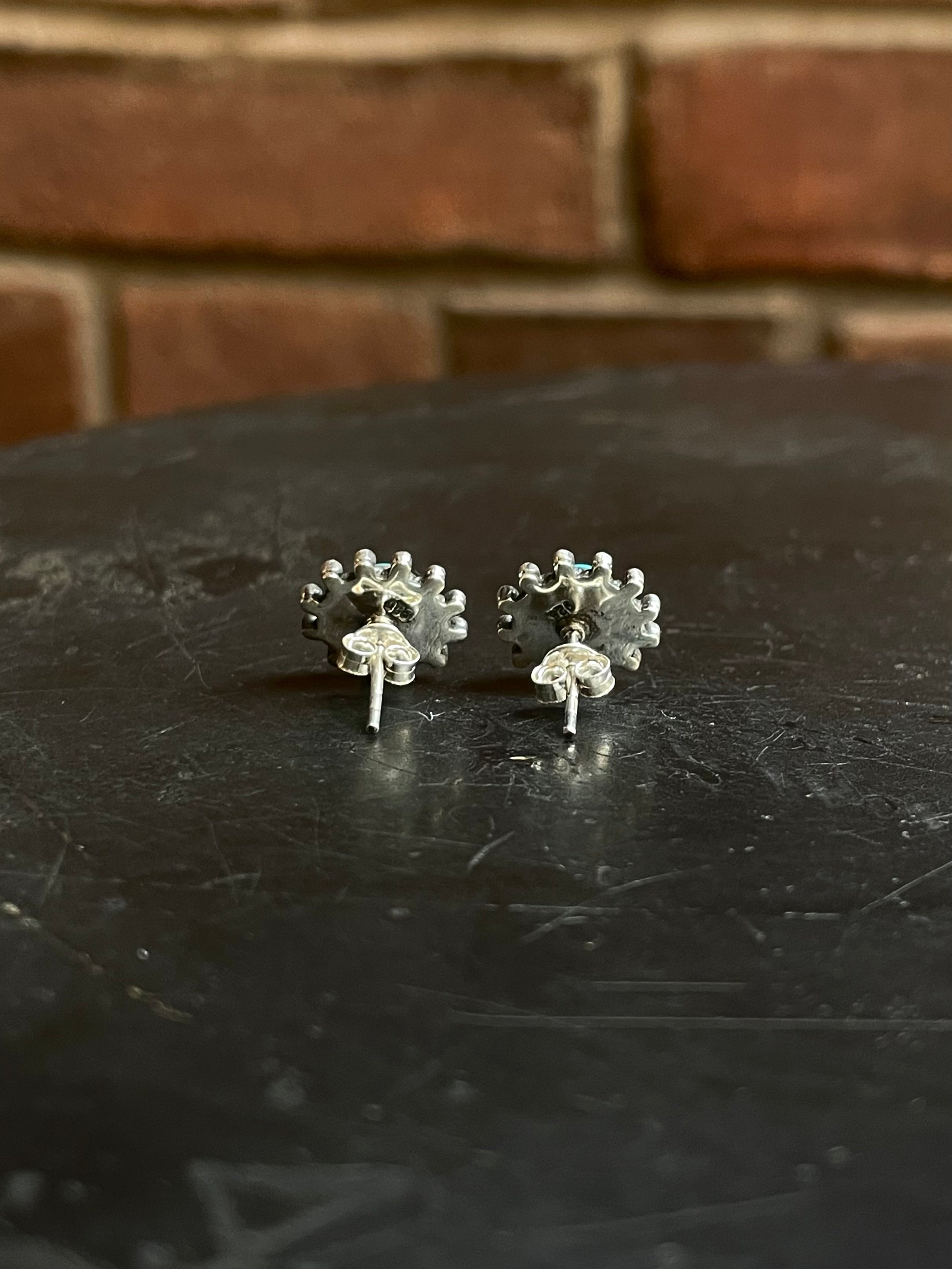 Kingman Turquoise Stud Earrings | 925 Sterling Silver E810