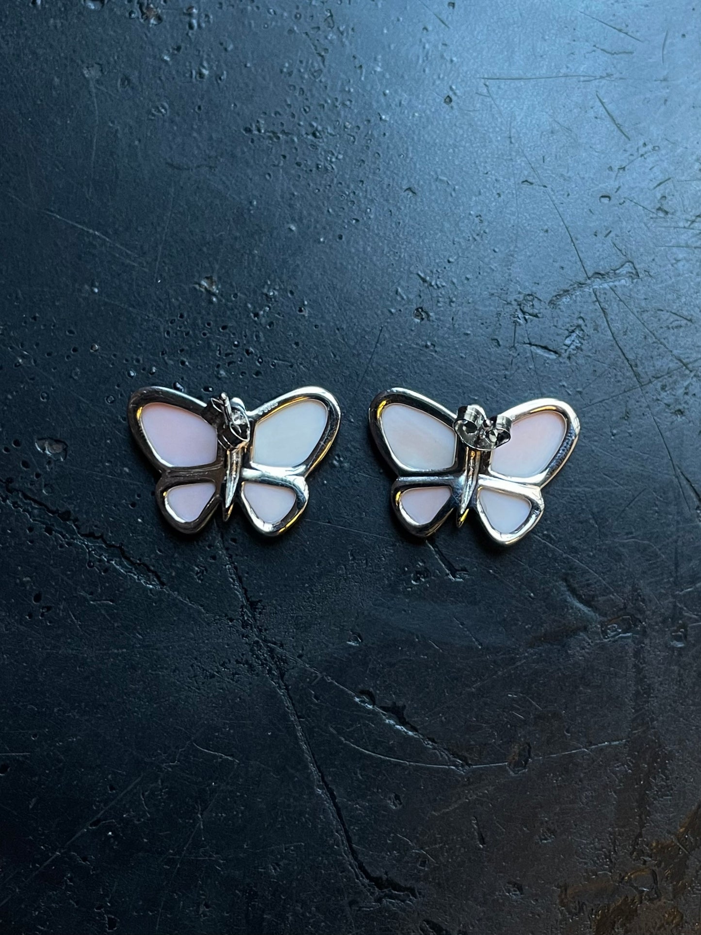 Pink Conch Butterfly Stud Earrings | 925 Sterling Silver E410