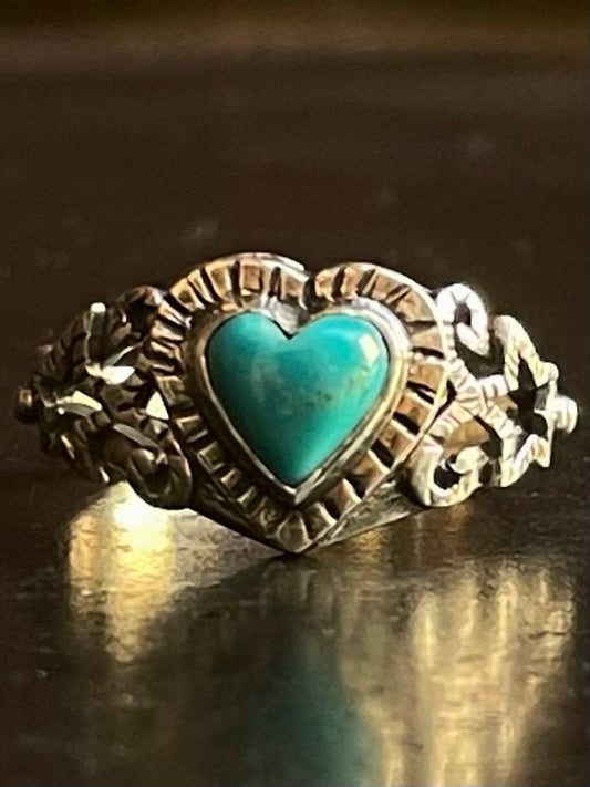 Kingman Turquoise Heart Ring | Sterling Silver | Size 7 G349