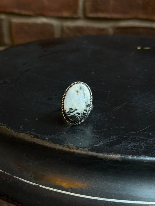 White Buffalo Ring Size 10 | 925 Sterling Silver C427