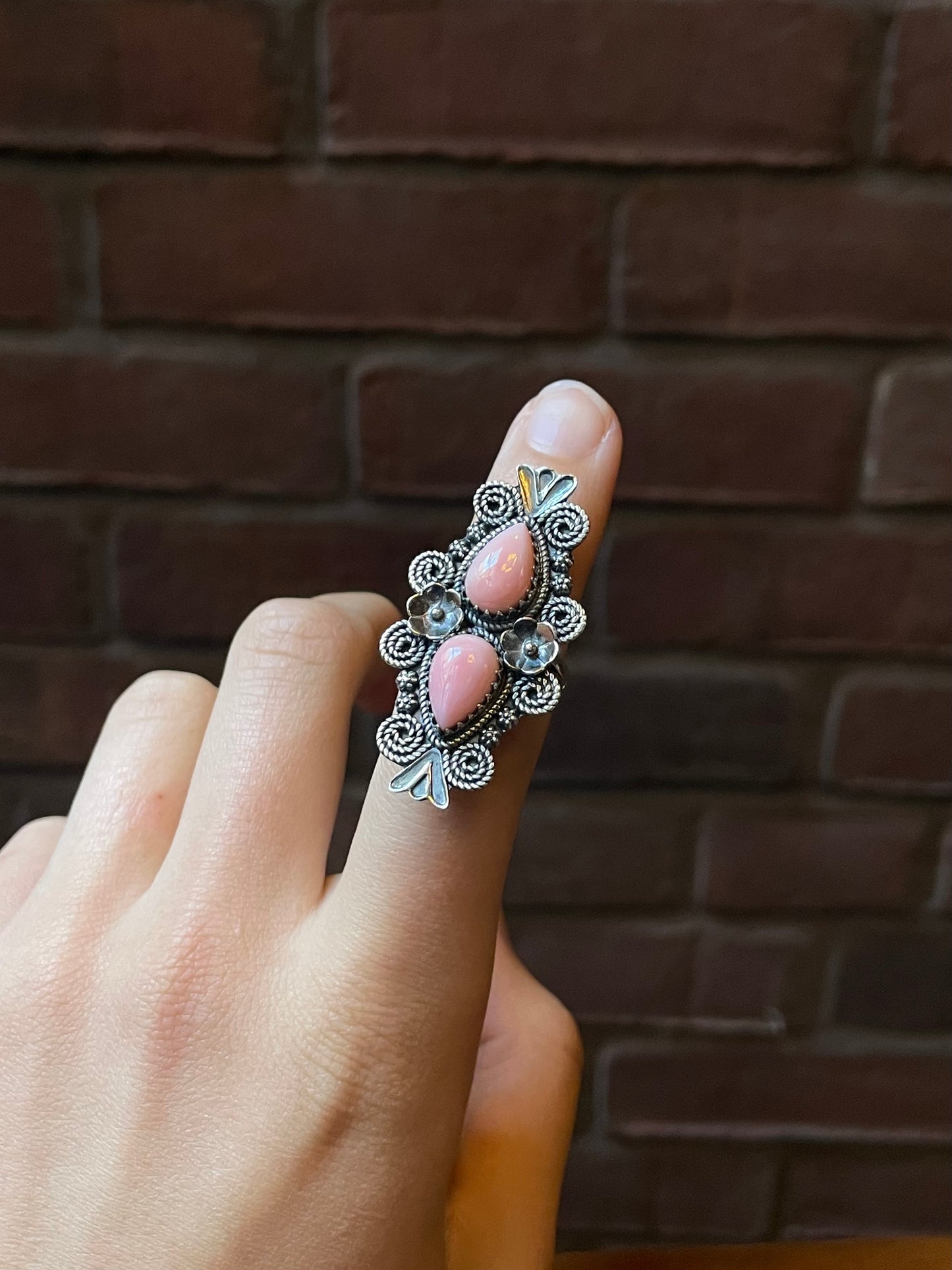 Pink Conch Floral Ring Size 7 | 925 Sterling Silver C561
