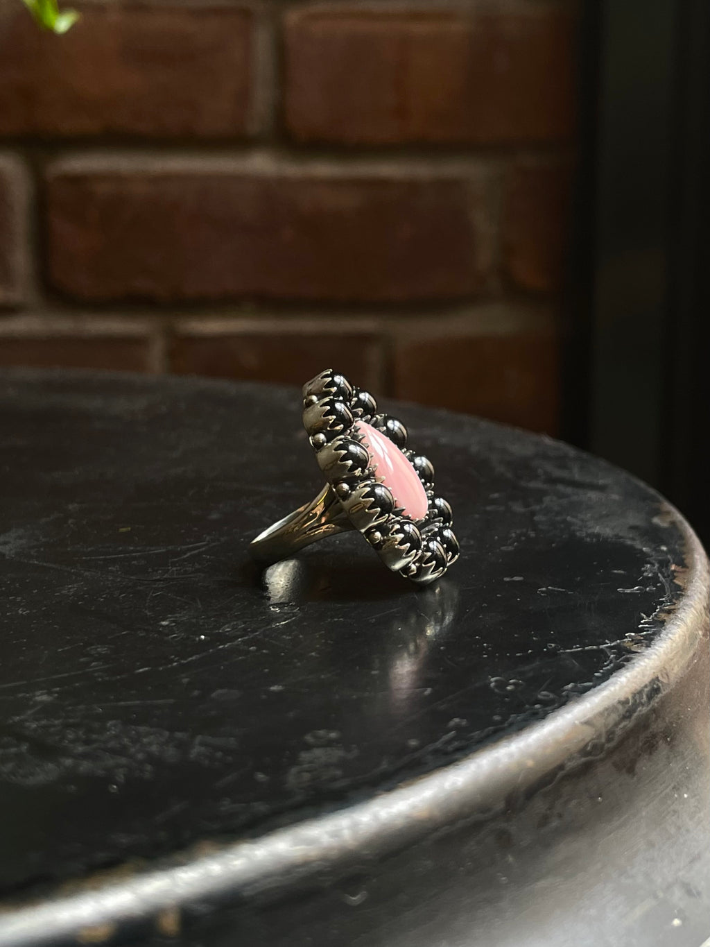 Pink Conch Teardrop Ring | Black Onyx | 925 Sterling Silver | Size 6 E289