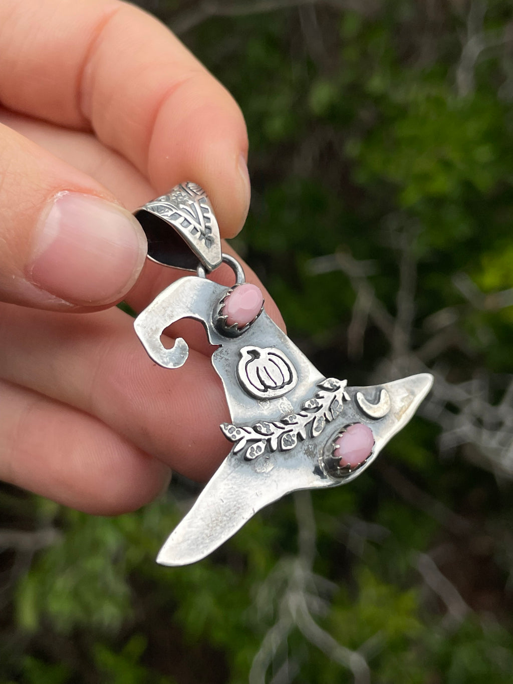 Pink Conch Hat Pendant | Sterling Silver 925 B764