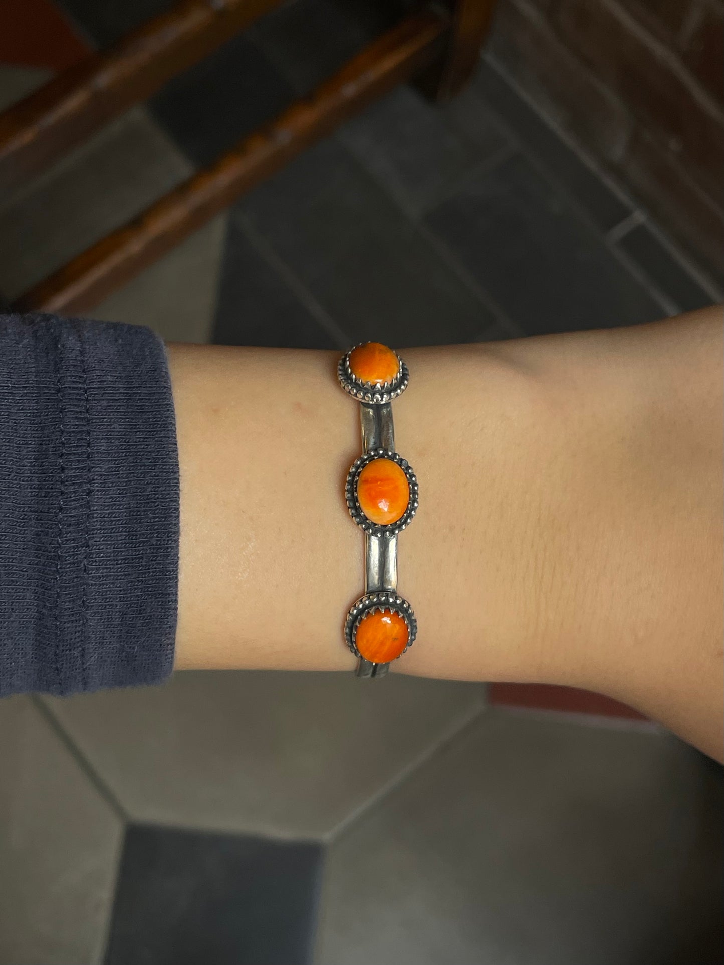 Spiny Oyster Cuff Bracelet | Three Stone Sterling Silver E695