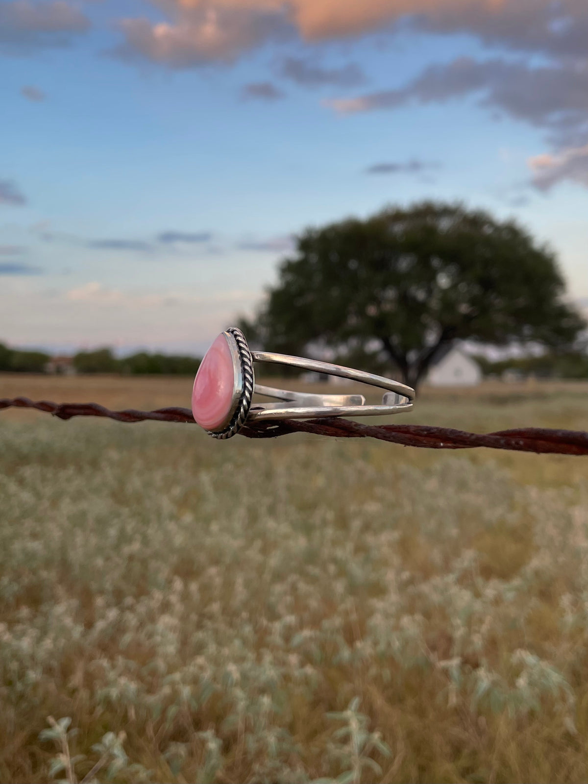Pink Conch Teardrop Cuff Bracelet | 925 Sterling Silver G769