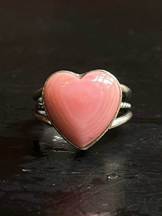 Pink Conch Heart Ring Size 6.5 | 925 Sterling Silver G115