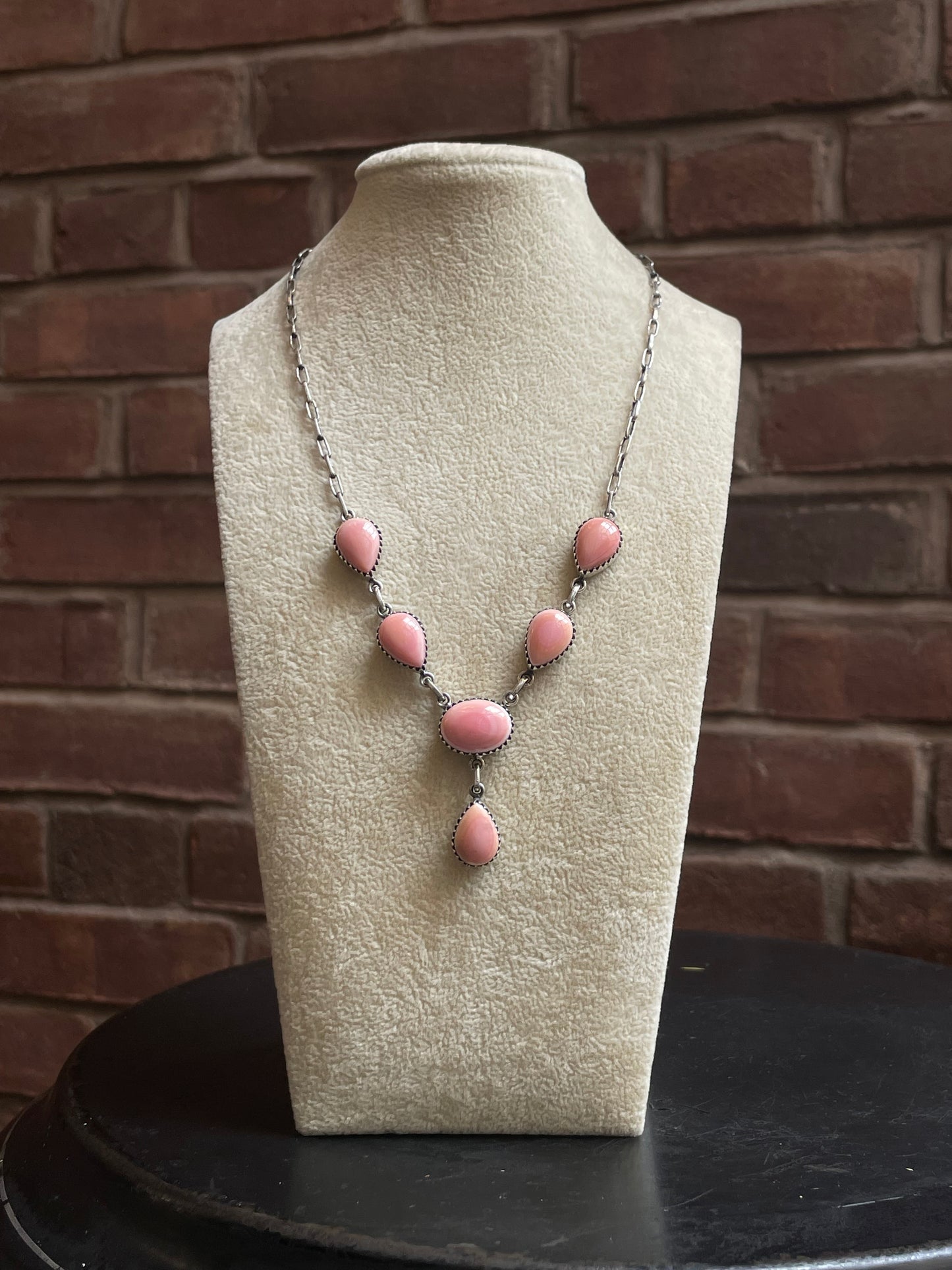 Pink Conch Lariat Necklace | Teardrop Station Drop | 925 Silver E577