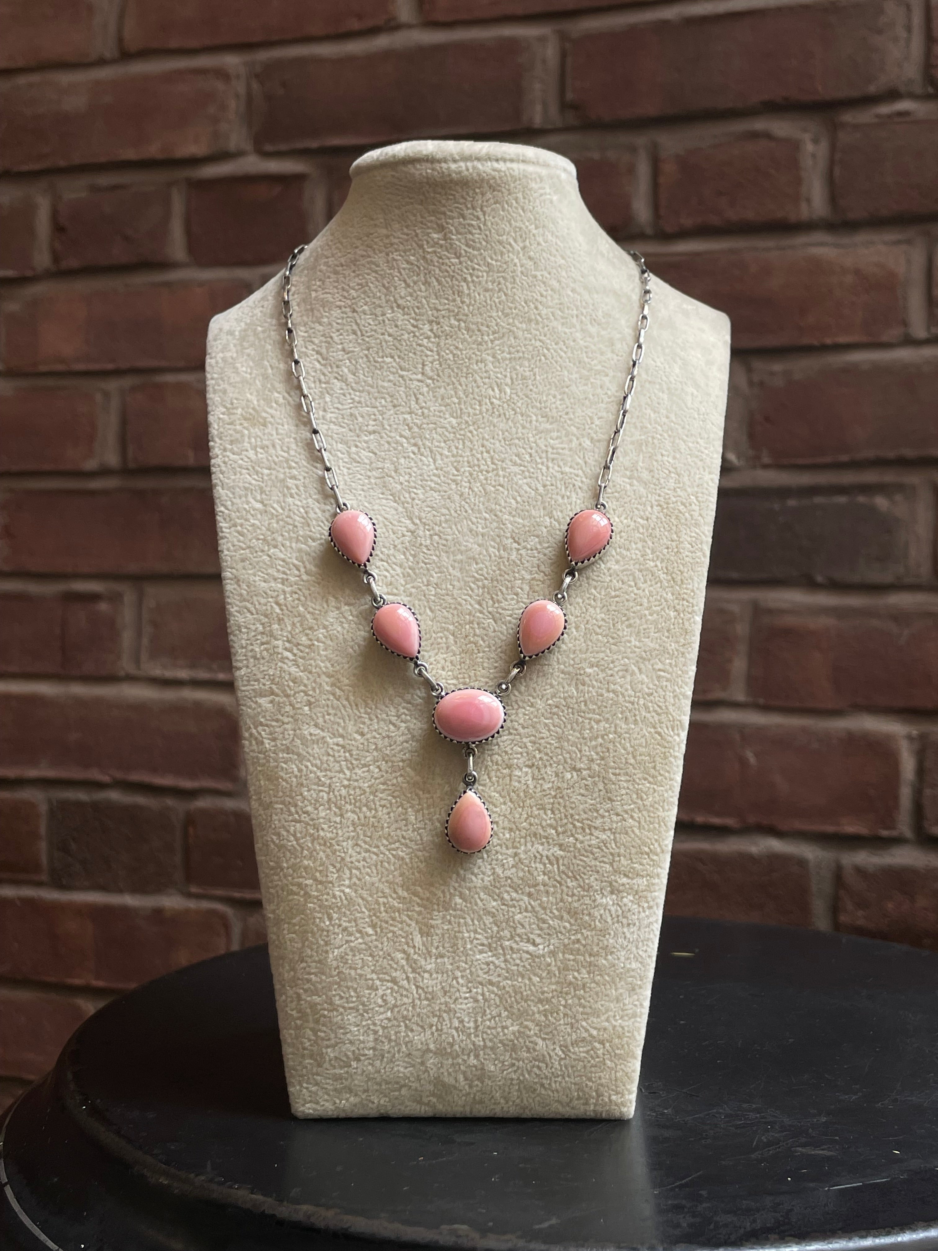 Pink Conch Lariat Necklace | Teardrop Station Drop | 925 Silver E577