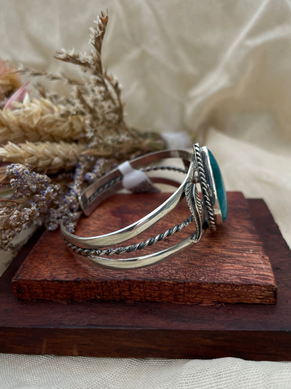 Turquoise Teardrop Cuff Bracelet | 925 Sterling Silver D272