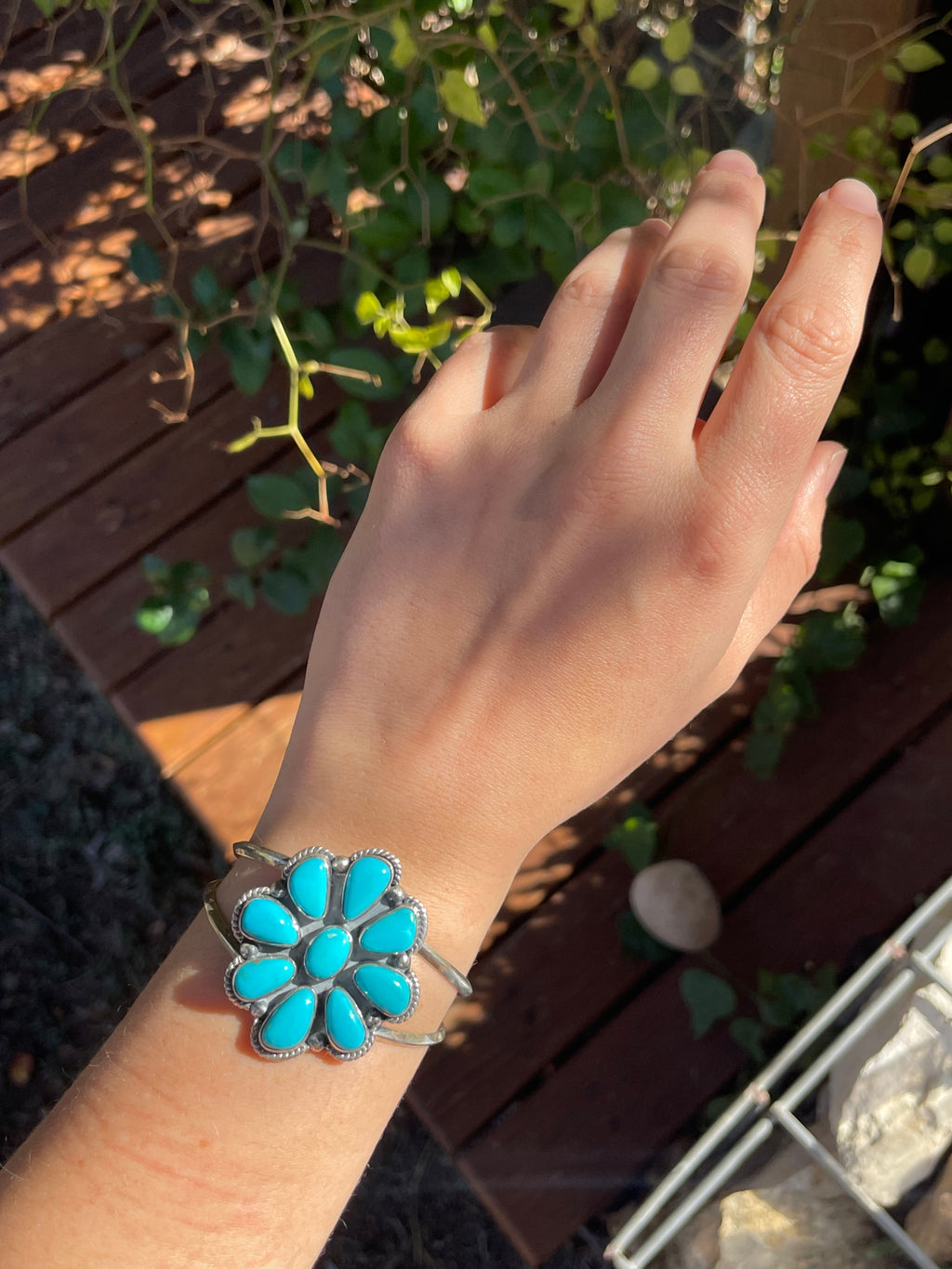 Kingman Turquoise Cluster Flower Cuff | 925 Sterling Silver | B9508 B883