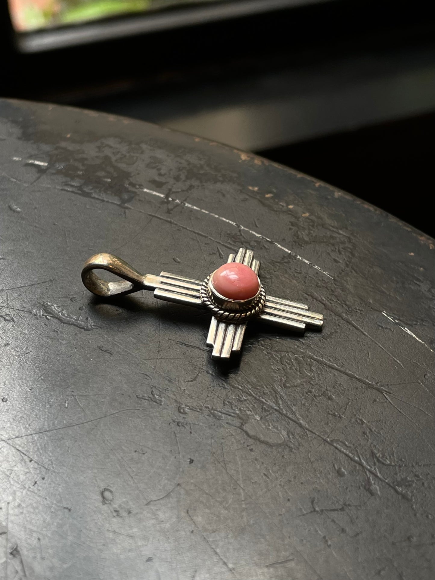 Pink Conch Zia Cross Pendant | 925 Sterling Silver E963