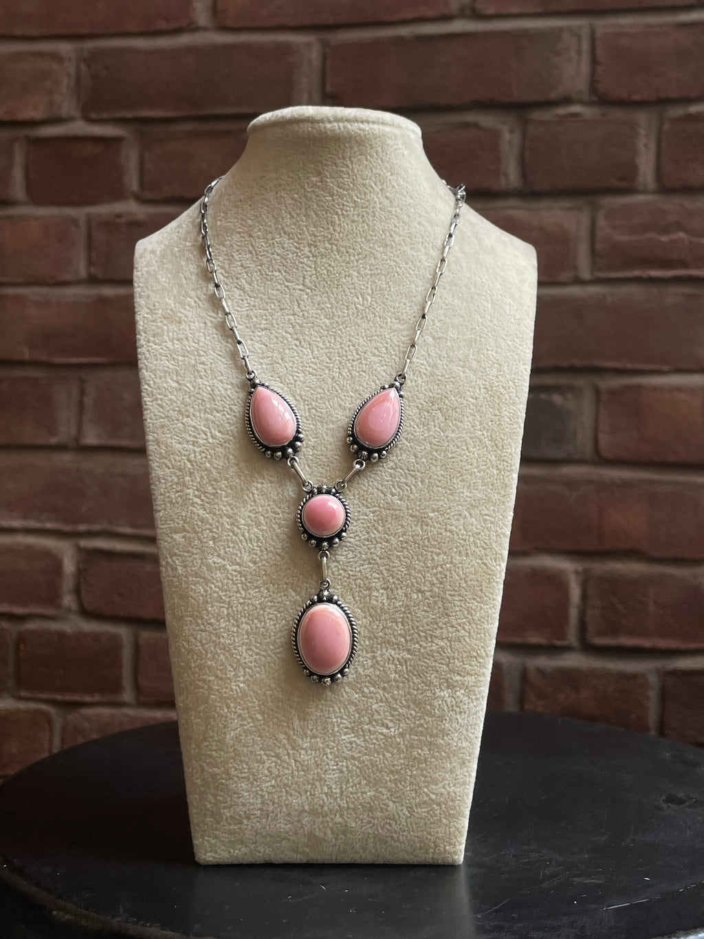 Pink Conch Lariat Necklace | Graduated Oval Stations | 925 Silver E574