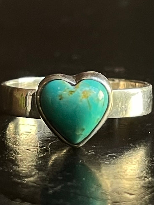 Kingman Turquoise Heart Ring | Sterling Silver | Size 7 G345