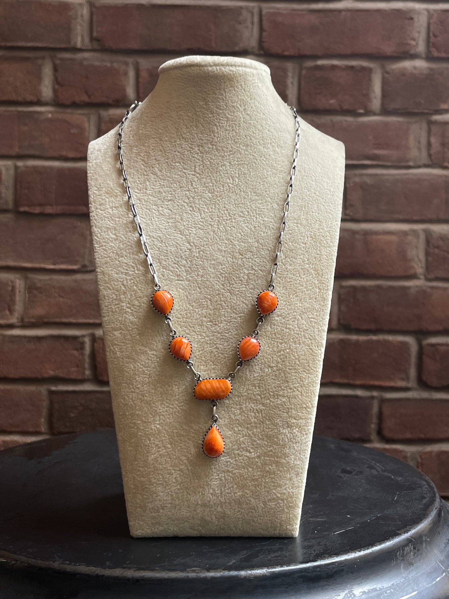 Orange Spiny Oyster Drop Necklace | 925 Sterling Silver E601