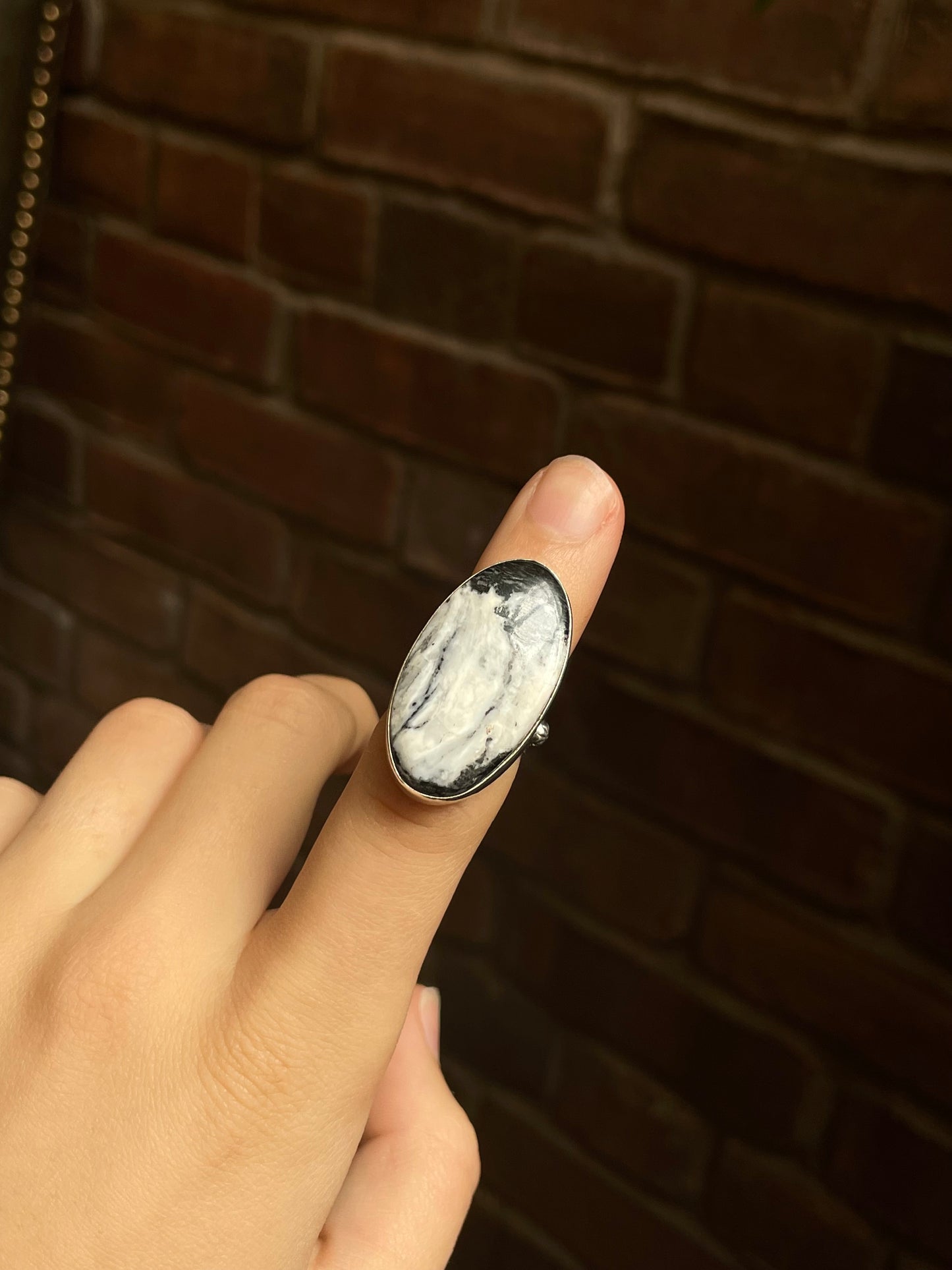 White Buffalo Ring | Sterling Silver | Size 6 C596