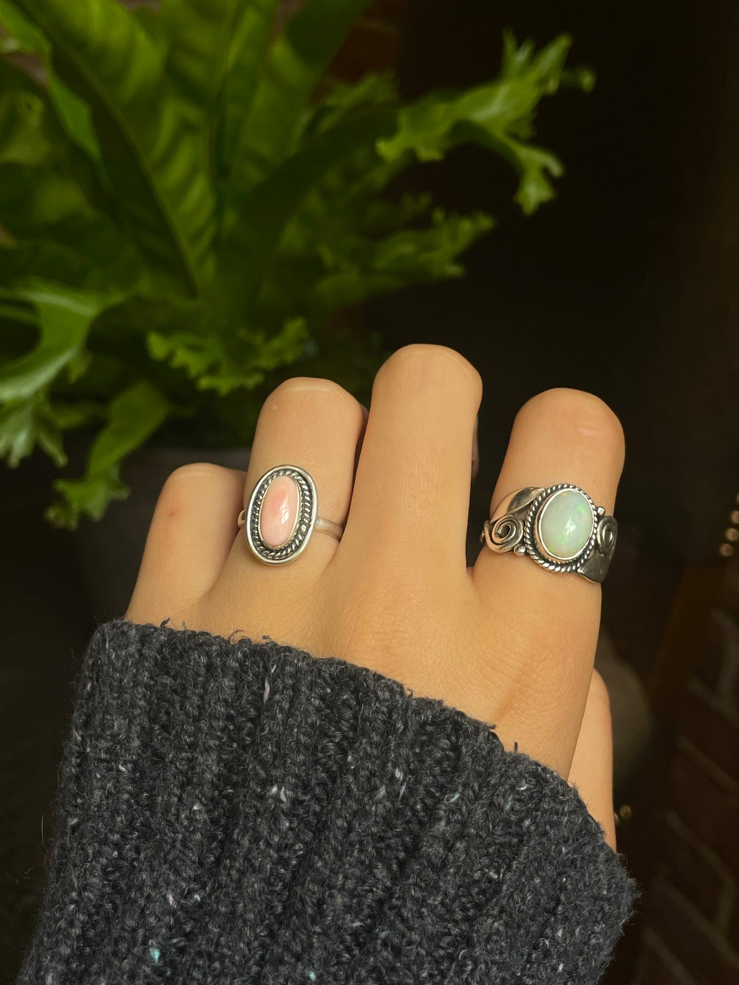 Pink Conch Oval Ring Size 6 | 925 Sterling Silver G138