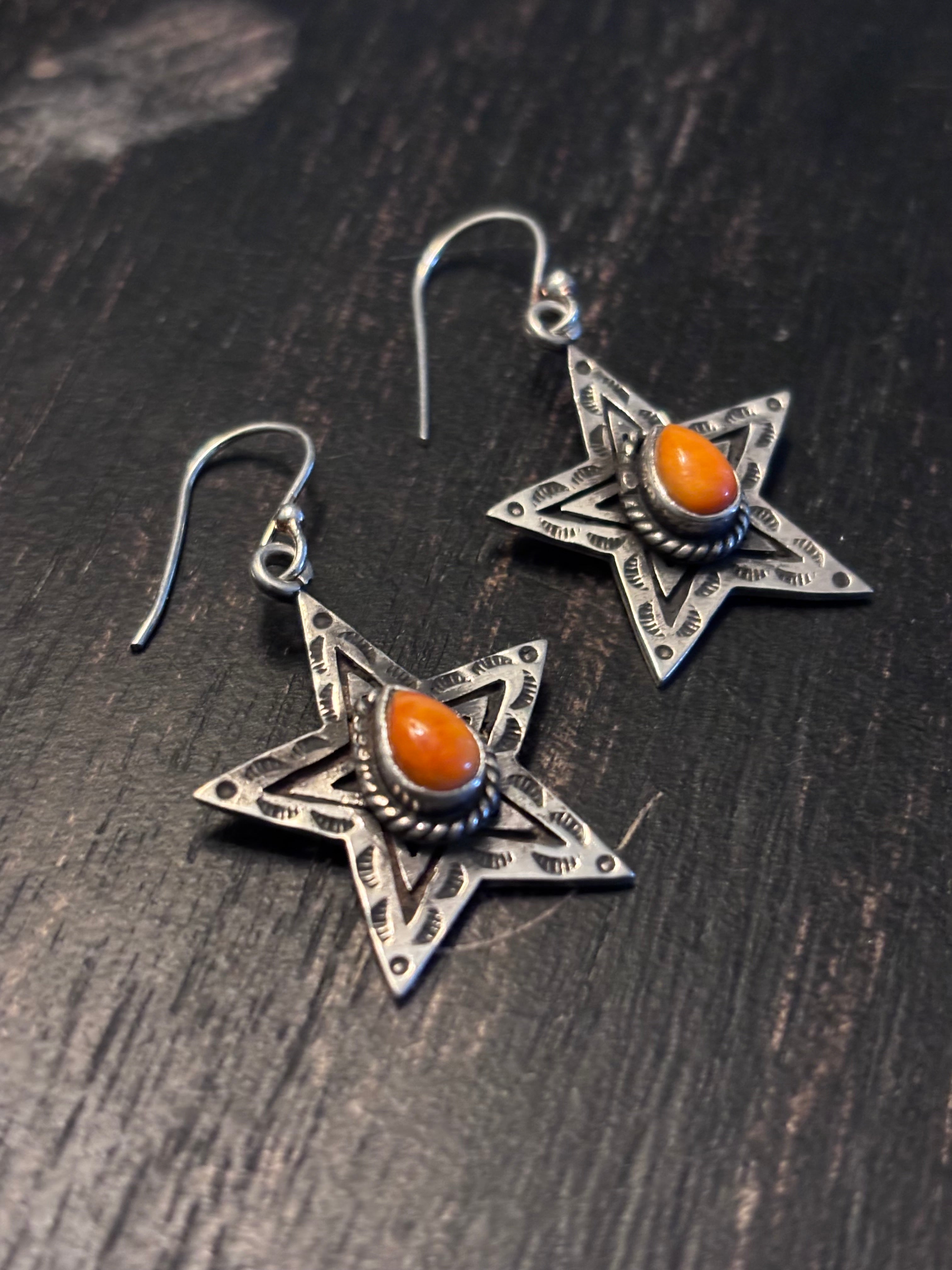 Spiny Oyster Star Dangle Earrings | 925 Sterling Silver A095