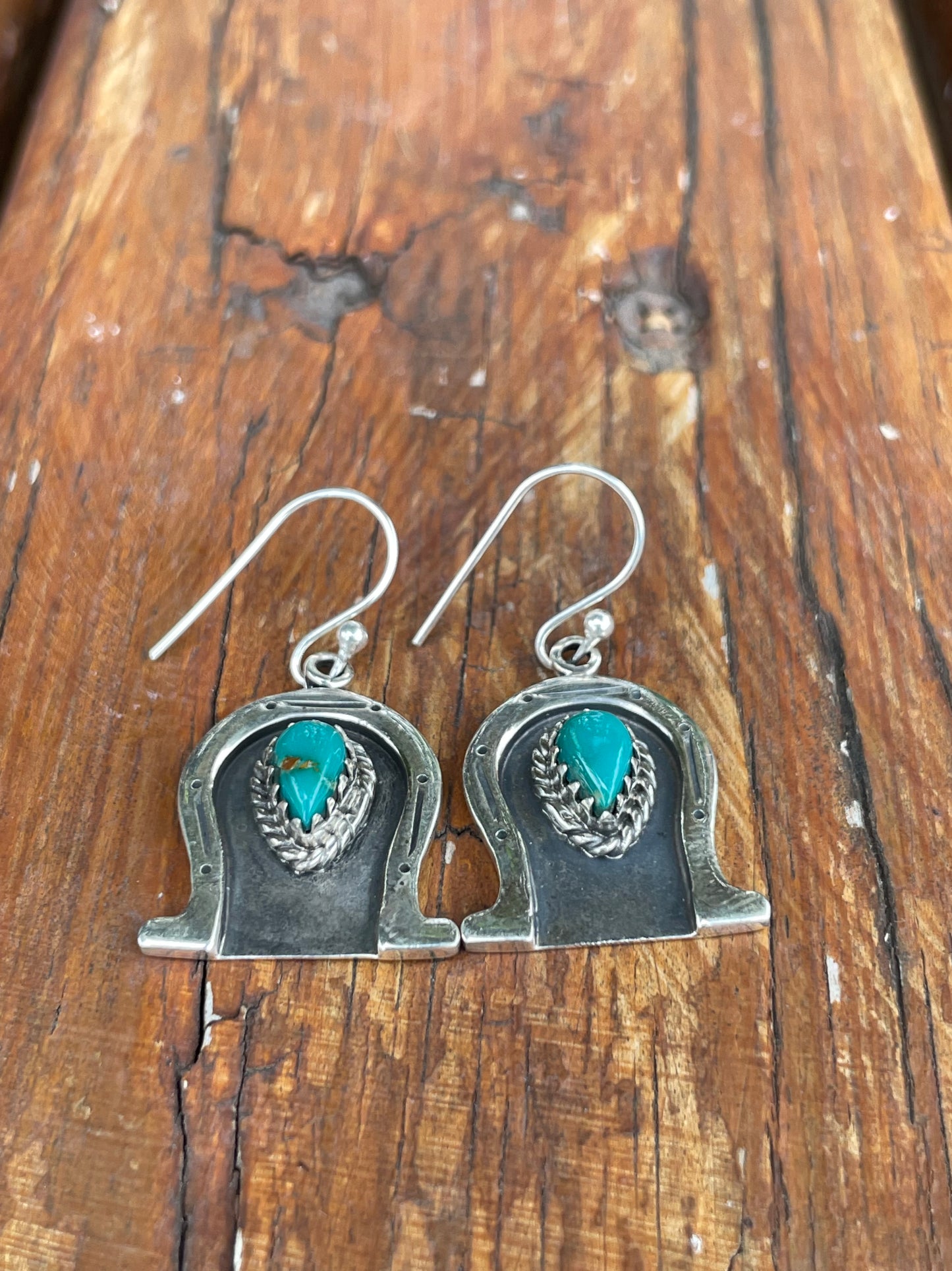 Kingman Turquoise Dangle Earrings | 925 Sterling Silver B976