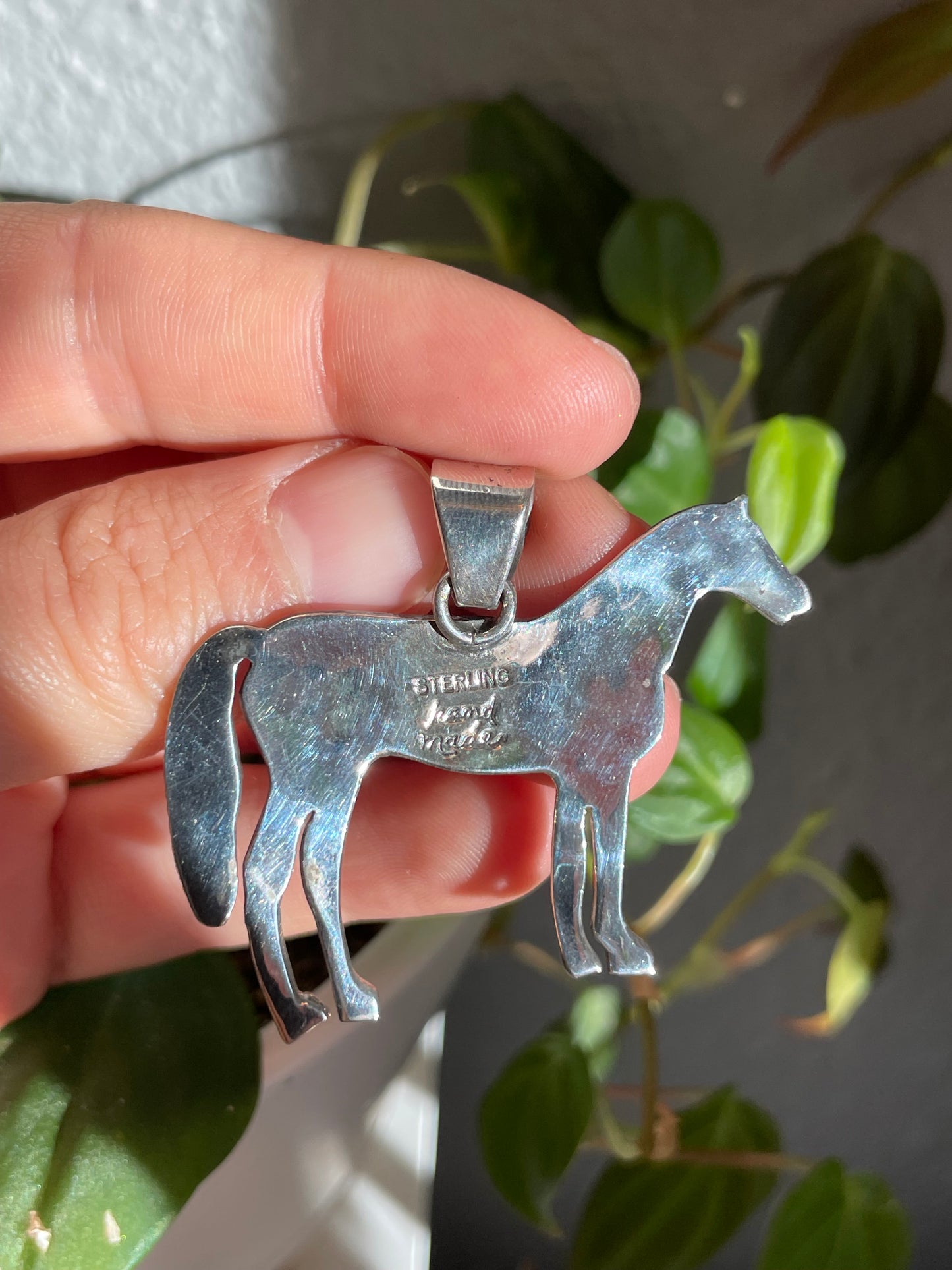 Pink Conch Horse Pendant | Sterling Silver 925 B826