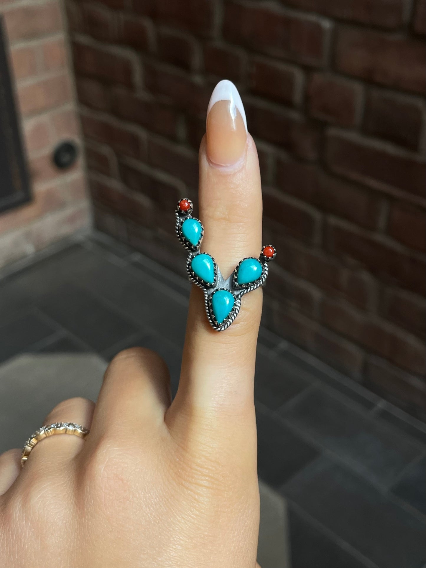 Kingman Turquoise Cactus Ring | Sterling Silver | Size 7 | A373