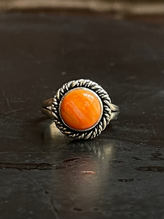 Spiny Oyster Ring Size 8 | 925 Sterling Silver Southwest E178
