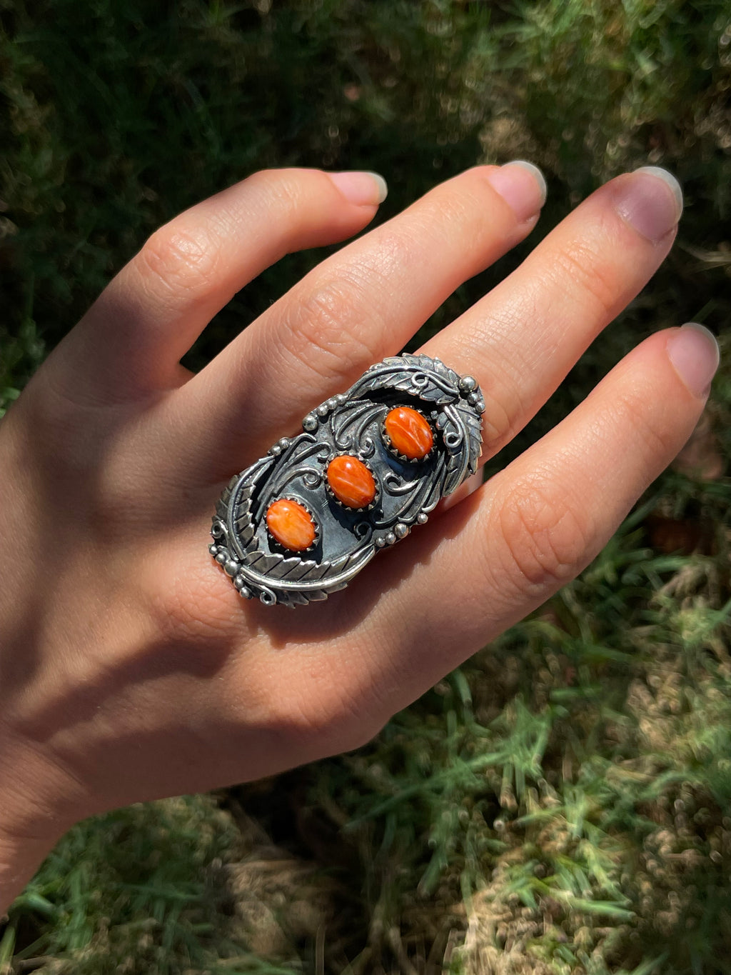 Spiny Oyster Feather Ring Size 8.75 | 925 Sterling Silver D311