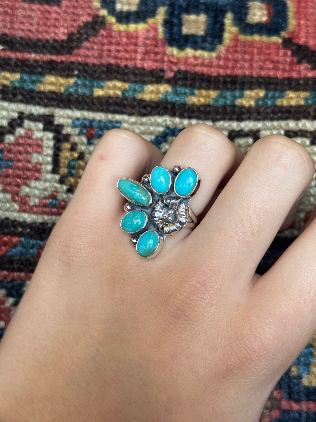 Turquoise Flower Ring | Sterling Silver | Size 7 | C120