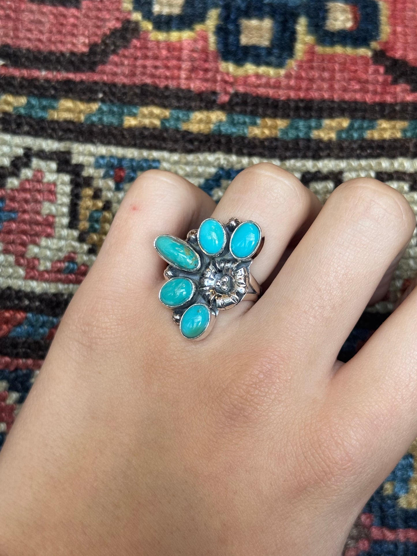 Turquoise Flower Ring | Sterling Silver | Size 7 | C120