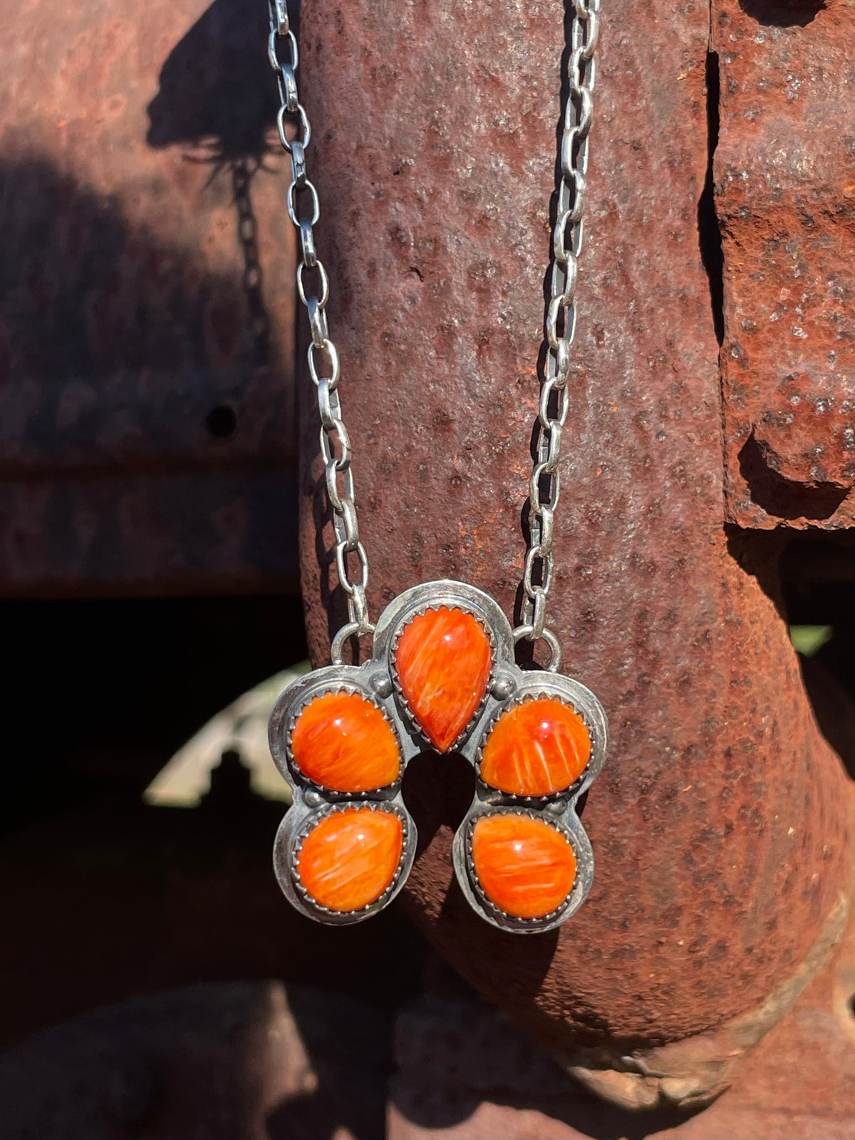 Spiny Oyster Naja Necklace | 925 Sterling Silver E354