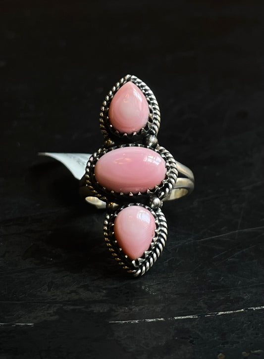 Pink Conch Three Stone Ring | Sterling Silver | Size 7 | A412