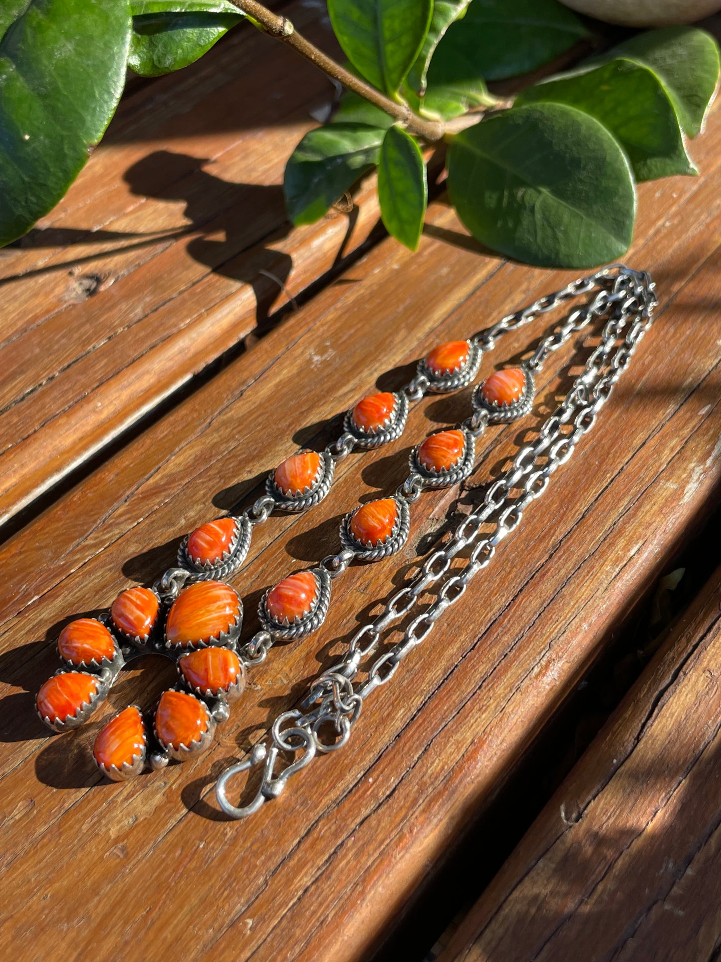 Spiny Oyster Naja Pendant Necklace | Sterling Silver 925 | B893
