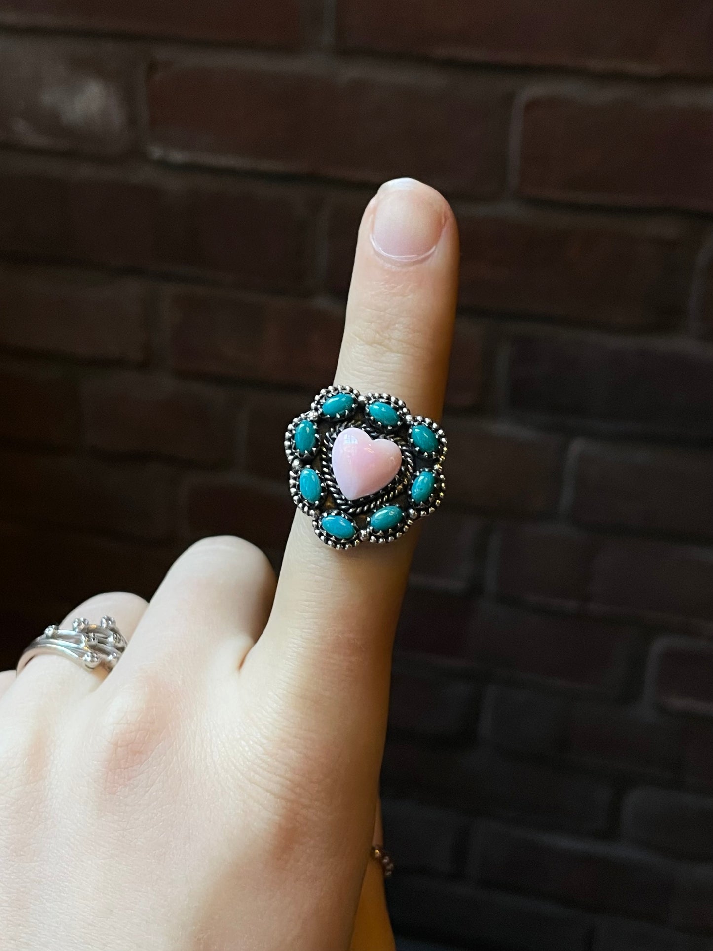 Pink Conch Heart & Kingman Turquoise Cluster Ring Size 8 | 925 Sterling Silver E416